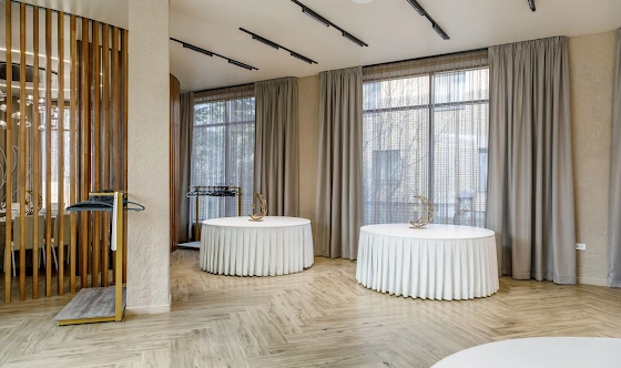 Фото №2 зала Банкетный зал на 1 этаже с вип-комнатой