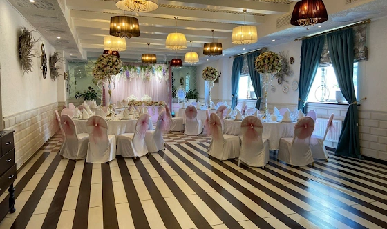 Фото №2 зала Зал ресторана 