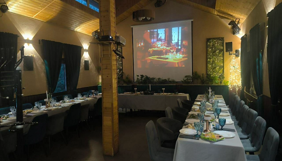 Фото №4 зала Основной зал