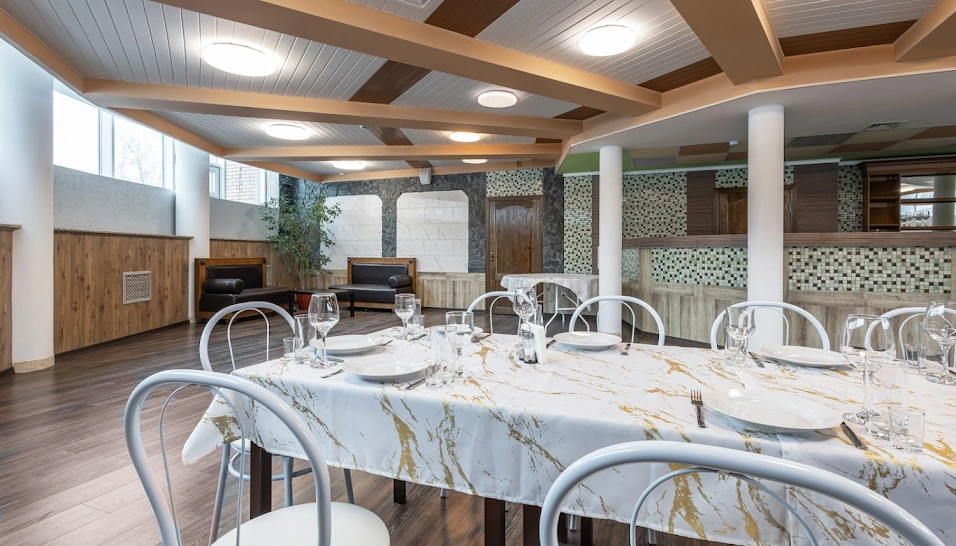 Фото №5 зала Зал с камином