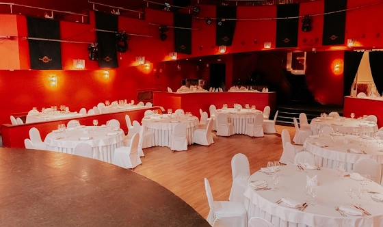 Фото №16 зала Зал "Олимпия"