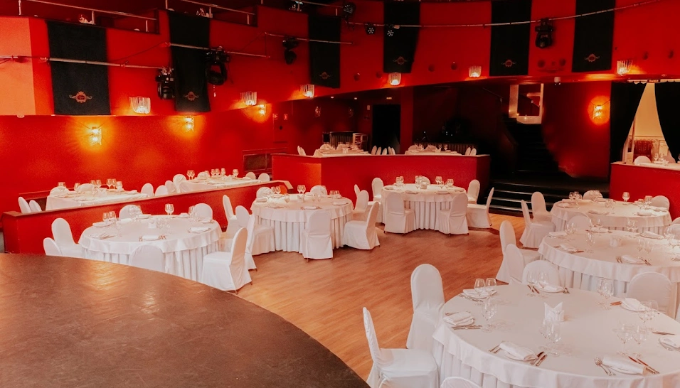 Фото №16 зала Зал "Олимпия"