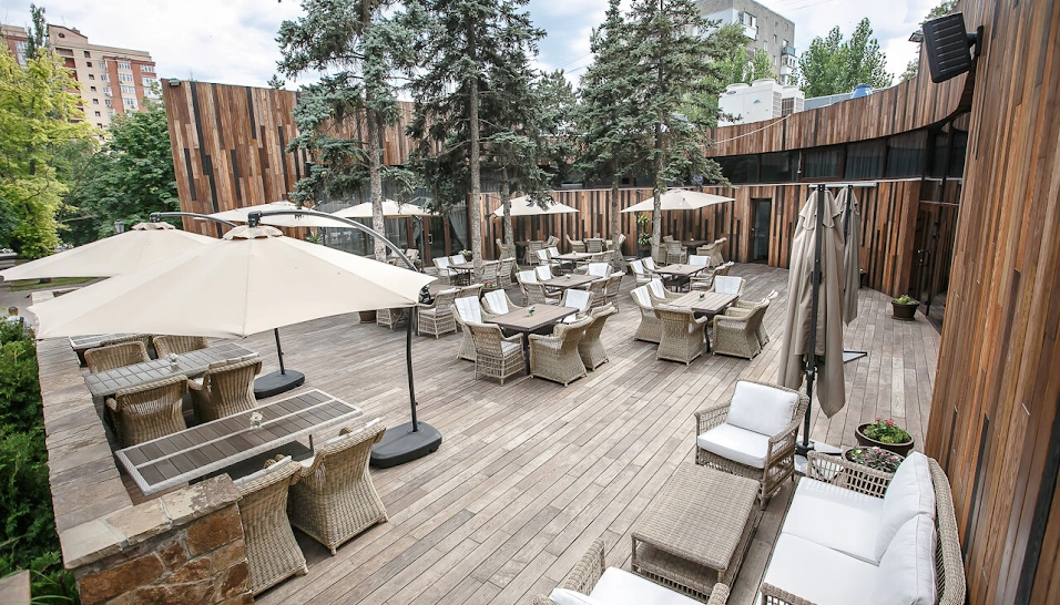 Фото №1 зала Летняя веранда