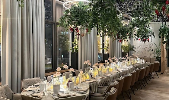 Фото №1 зала Ресторан «Корова A More»