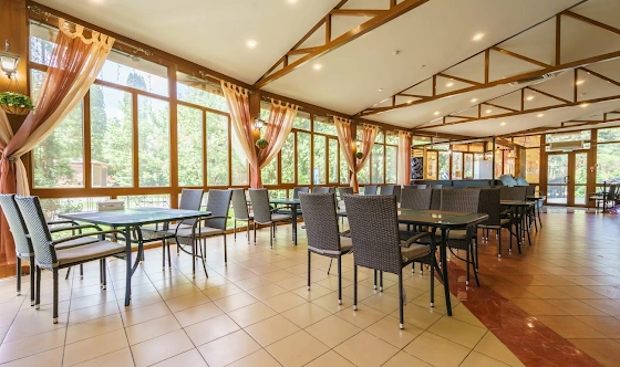 Фото №2 зала Веранда