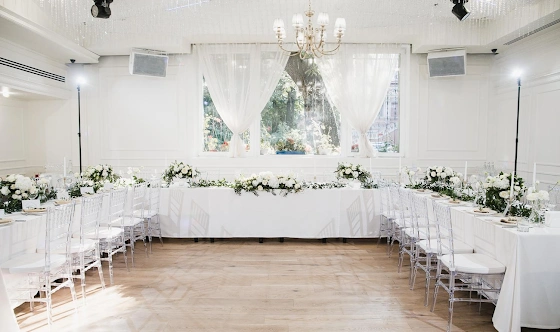 Фото №1 зала Loran