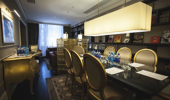 Фото №3 зала Лаунж-зал "Библиотека"