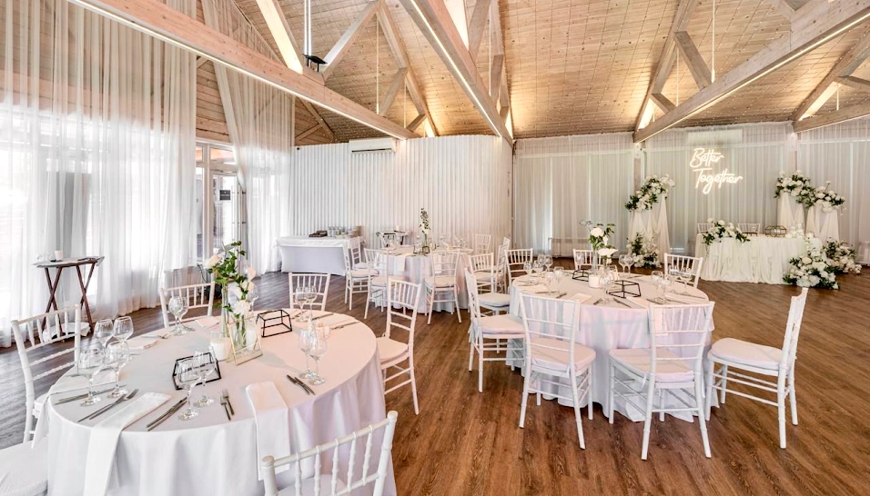 Фото №2 зала Зал «ВЕРАНДА»