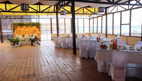 Фото №2 зала Площадка «Фестивальная»