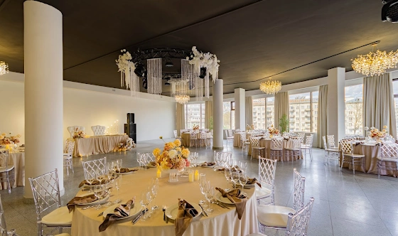 Фото №16 зала Основной зал