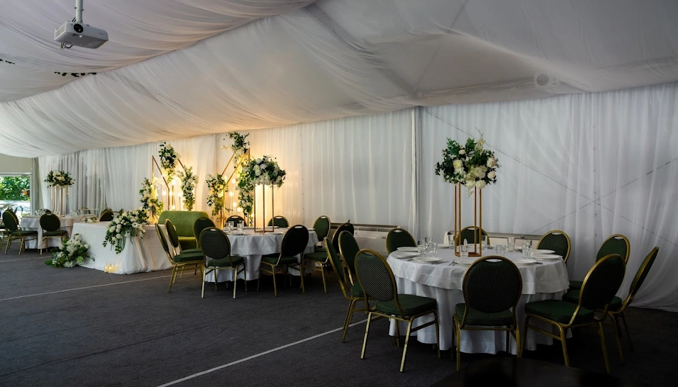 Фото №17 зала Зал "Лесной шатёр"