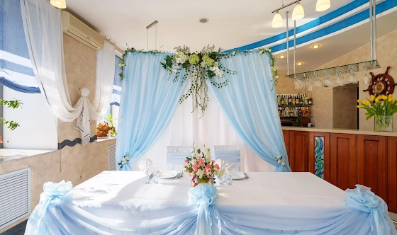 Фото №2 зала Ресторан