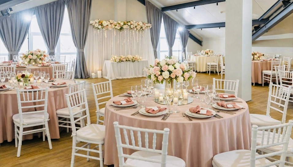 Фото №2 зала Молоко