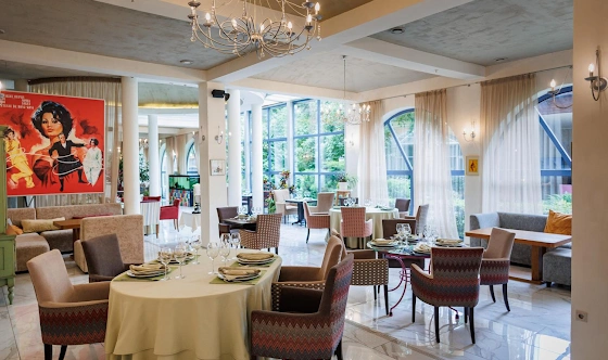 Фото №1 зала Ресторан