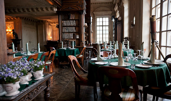 Фото №5 зала Зал «Библиотека»