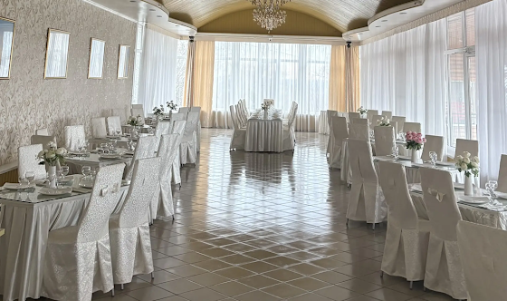 Фото №1 зала Зал «Набережный»