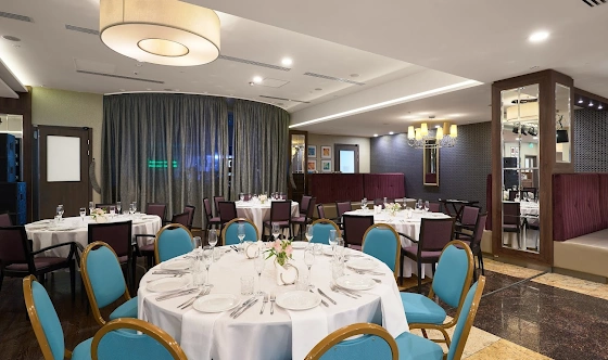 Фото №4 зала Ресторан Emerald