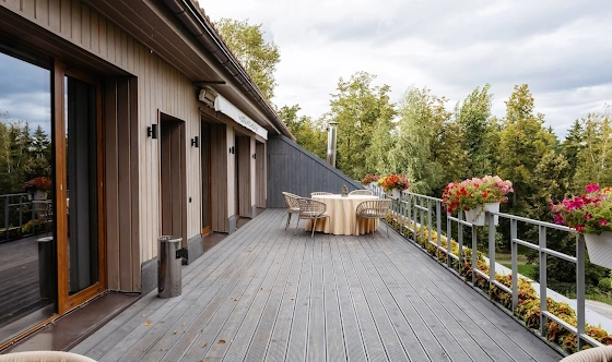 Фото №18 зала Караоке-зал  с террасой 