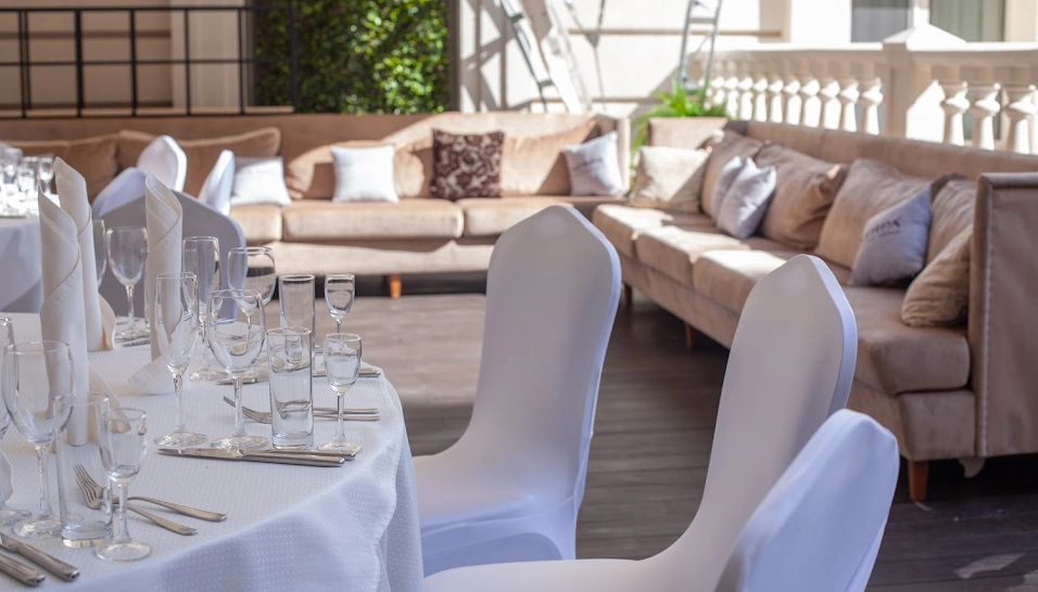 Фото №13 зала Летняя  терраса ресторана Галерея