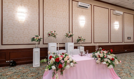 Фото №6 зала Банкетный зал «Петровский»