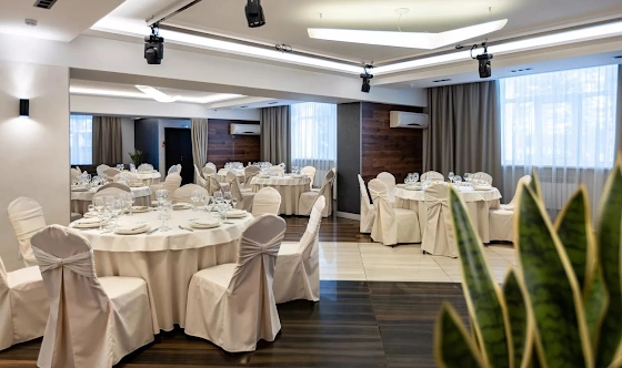 Фото №2 зала Senator