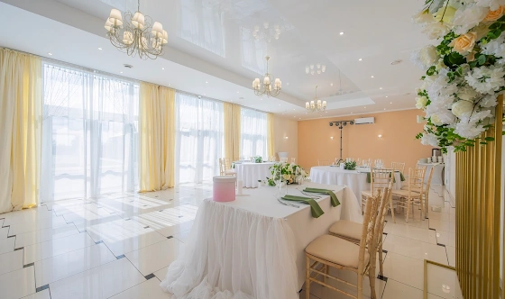 Фото №6 зала Серебряный родник