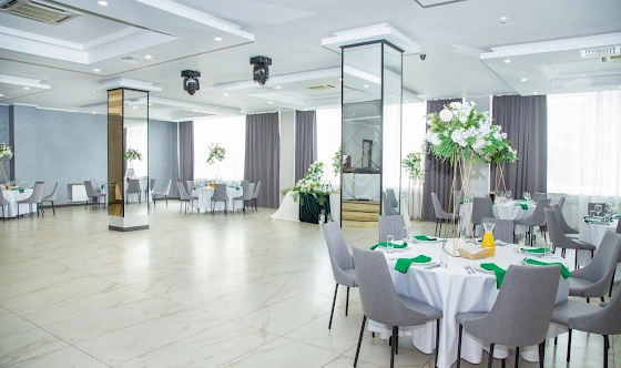 Фото №2 зала Ресторан «Амакс»