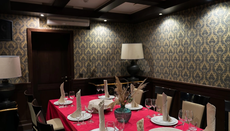 Фото №4 зала VIP-комната караоке 1 