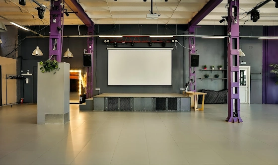 Фото №6 зала Лофт на Петроградской 