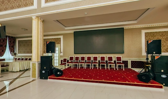 Фото №9 зала Зал «Красный»