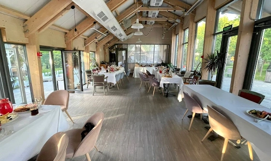 Фото №3 зала Кафе 