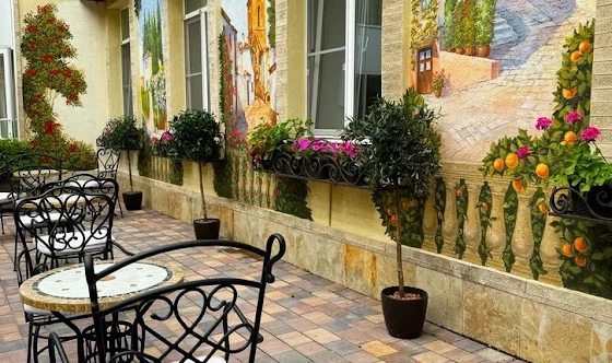 Фото №2 зала Веранда «Испанский дворик»