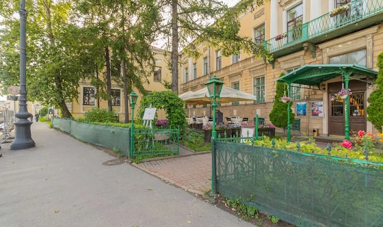 Фото №12 зала Зал «Клубный театр»