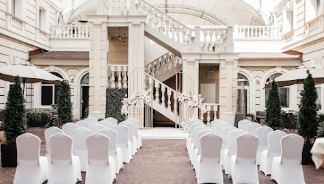 Фото №3 зала Летняя  терраса ресторана Галерея