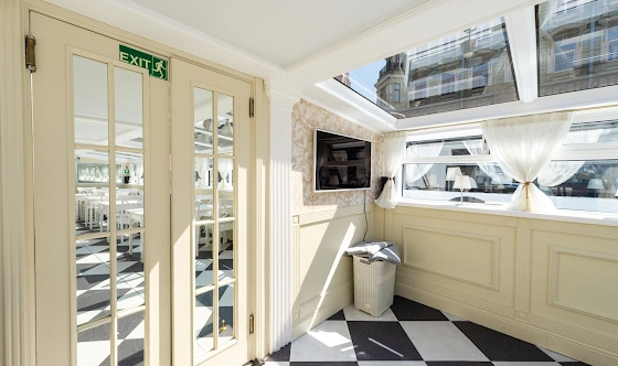 Фото №7 зала Палуба