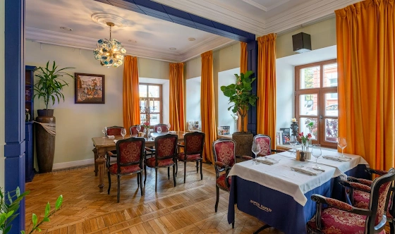 Фото №1 зала Винный вестибюль