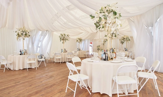 Фото №2 зала Шатер Fabrika