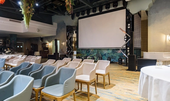 Фото №16 зала Adriana 