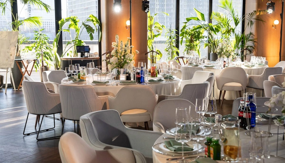 Фото №13 зала Зал на 2 этаже 