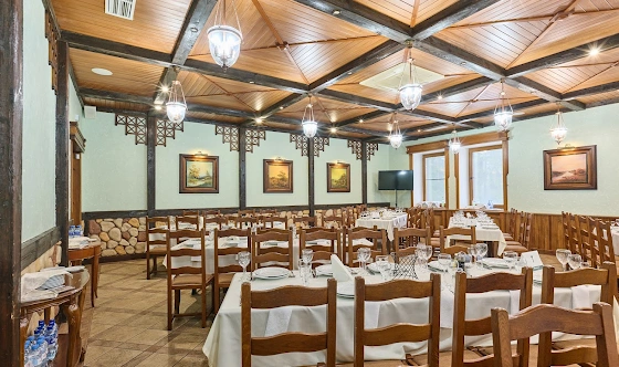 Фото №13 зала Зал «Застольная»