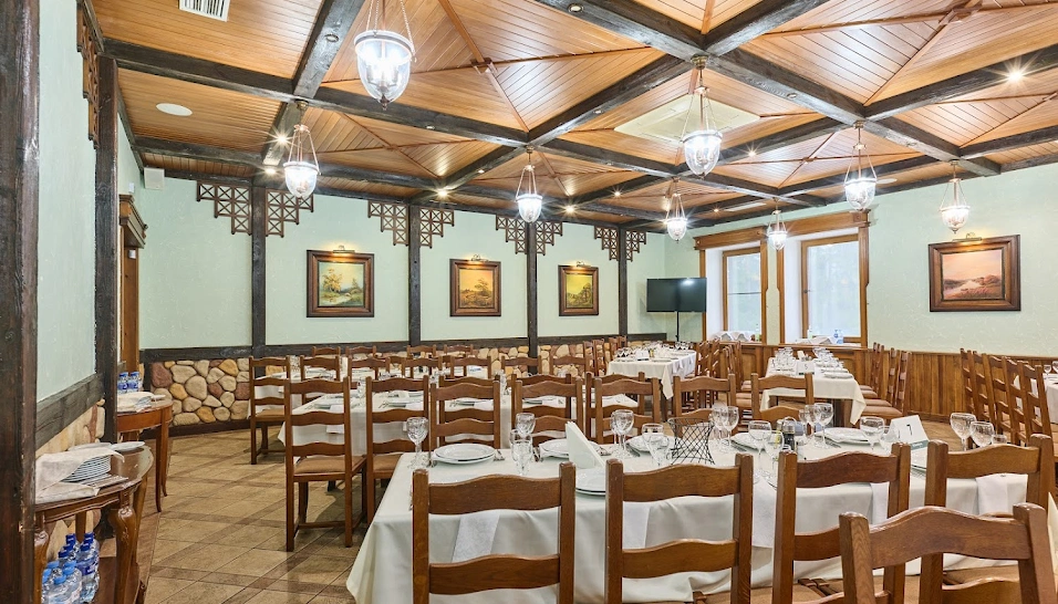 Фото №13 зала Зал «Застольная»