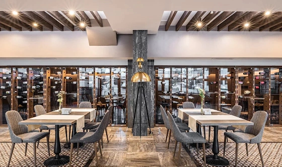 Фото №17 зала Ресторан Avantage