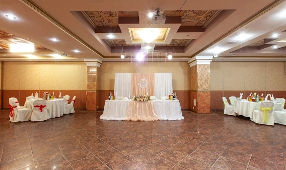 Фото №1 зала Зал «Разгуляево»