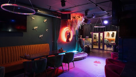 Фото №3 зала Зал караоке