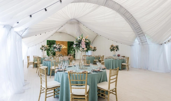 Фото №1 зала Шатёр «Кавалерийский»