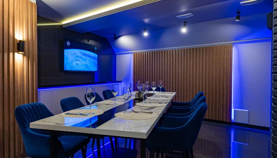 Фото №6 зала VIP комната