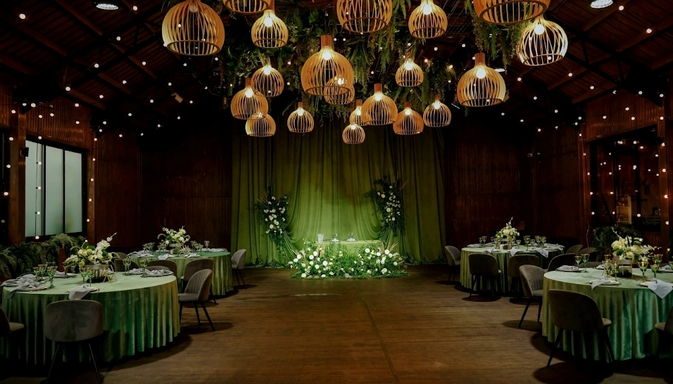 Фото №5 зала Свадебная веранда