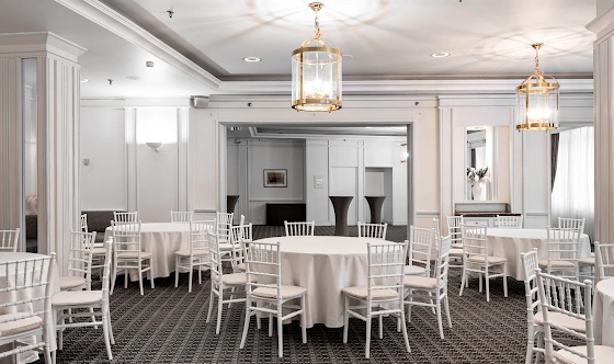 Фото №14 зала Зал «Елисейские поля»