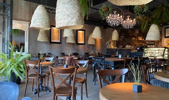 Фото №3 зала Июль Гастро