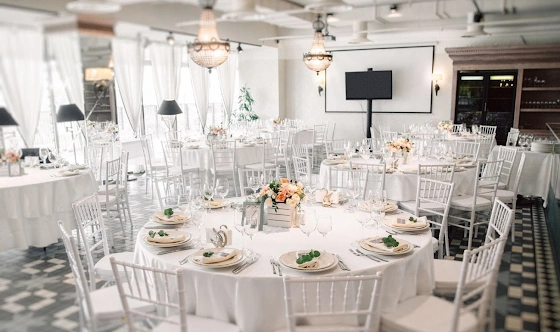 Фото №15 зала Ресторан «Гуси-Лебеди»